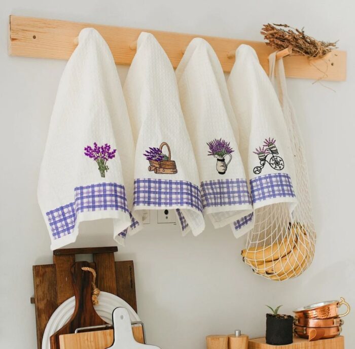 Embroidered Kitchen Towel - Set of 4